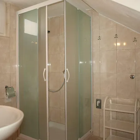 Apartamento Zadar 8 *