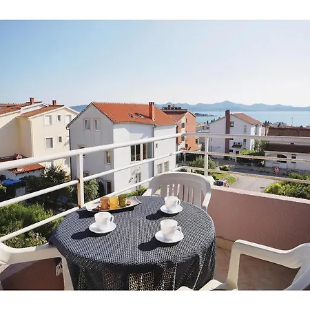 Zadar 8 * Diklo