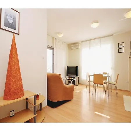 Zadar 8 Apartamento Diklo