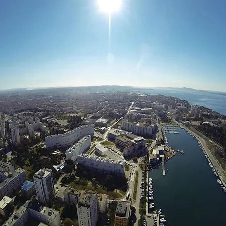 Zadar 8 * Diklo